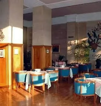 ホテル Grand Del Parco 4*